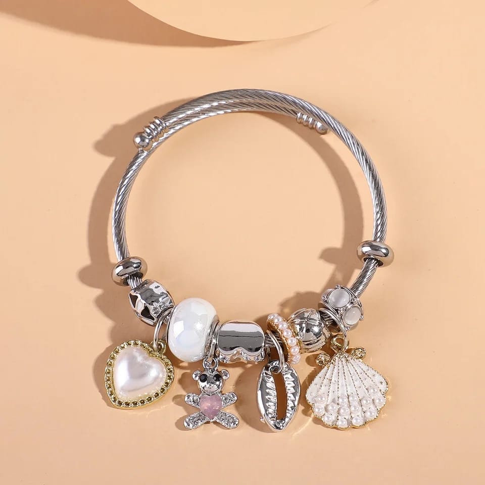 BRAZALETE MODA CON CHARM